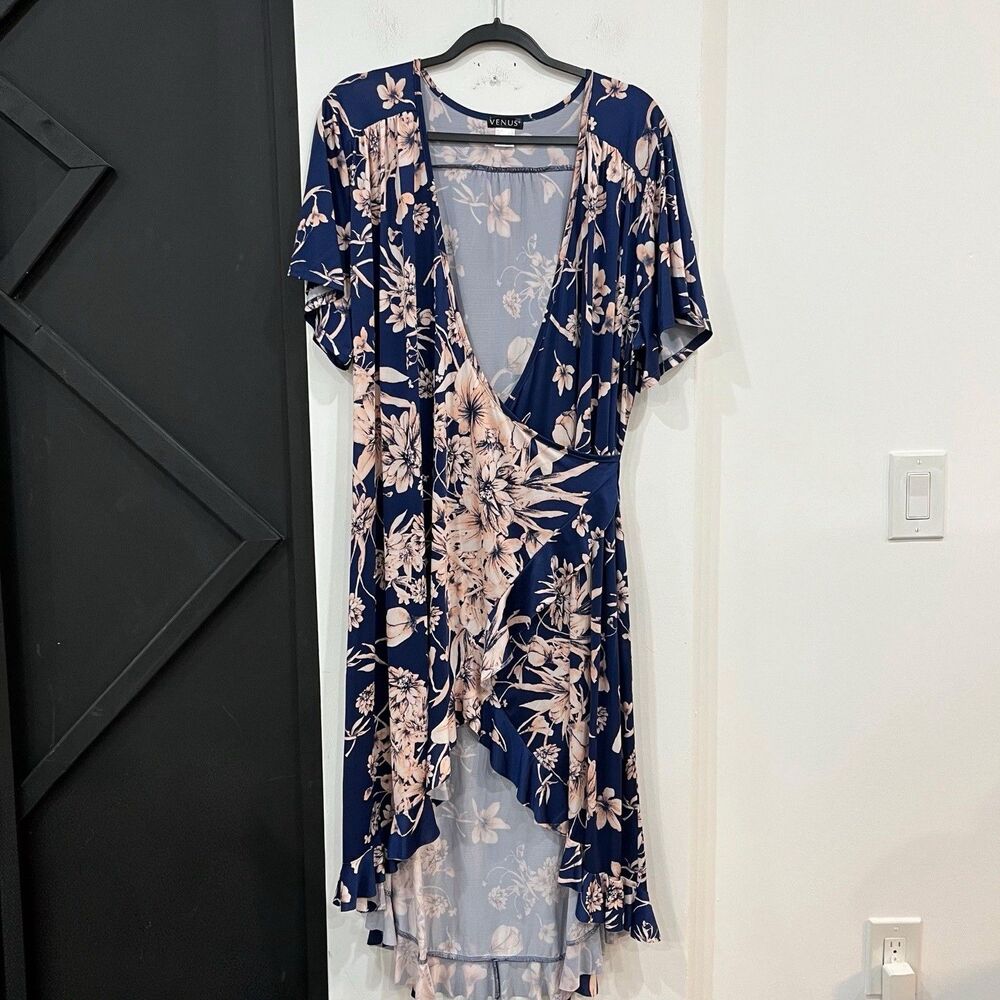 Venus Floral V Neck Wrap Dress Women’s Plus 2X Stretchy Tie